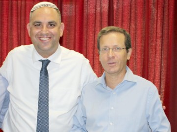 "להעביר מסר מאחד של קירוב לבבות": יאיר רביבו הזמין את הנשיא הנבחר של מדינת ישראל ללוד