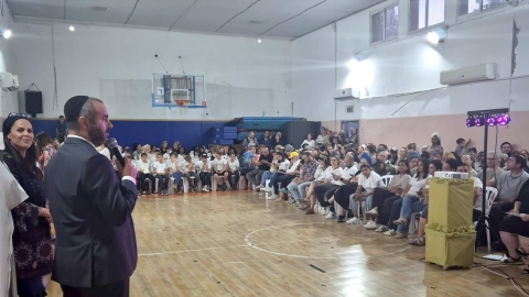 סגן ראש העיר ומחזיק תיק החינוך בירך את התלמידים במסיבות סיום השנה