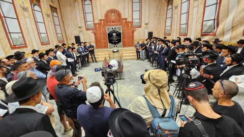 ההורים לא הצליחו להגיע לחופה – וטסו להלוויה: המונים ליוו בלוד את הקדוש יעקב פינטו הי"ד למנוחת עולמים