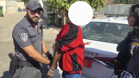 מעקב ותפיסה של רכב חשוד כגנוב בשיתוף פעולה בין מוקד רואה לשיטור העירוני