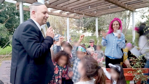 "הפינה של אביחי": זיכרון שצומח מהאדמה ומלב הקהילה בלוד