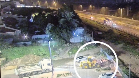 לא מתעסק עם העירייה: עבריין ששפך פסולת בניה בלוד חטף קנס – והחליט לאסוף את הערימה