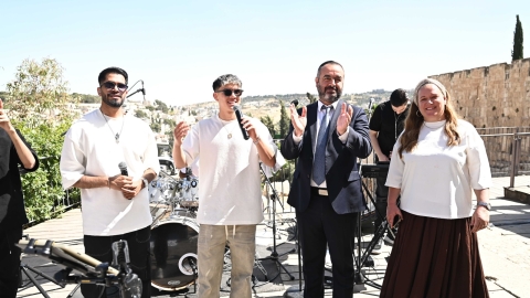 מסע חינוכי-ערכי ומרגש: ילדי הבר-מצווה והבת-מצווה של לוד עלו לירושלים