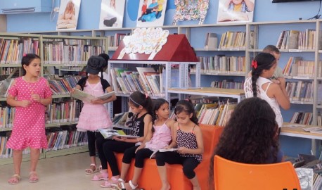 הספרייה העירונית 'לדורות' בלוד פתחה בתחרות עיצוב סימניה לספרים