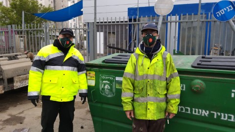 מצחצחים ומבריקים: במחלקת התברואה של עיריית לוד מתכוננים לחג הפסח