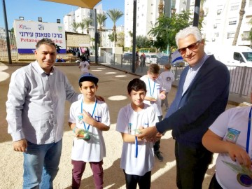 תחרות פטאנק חנוכה בגני אביב לוד